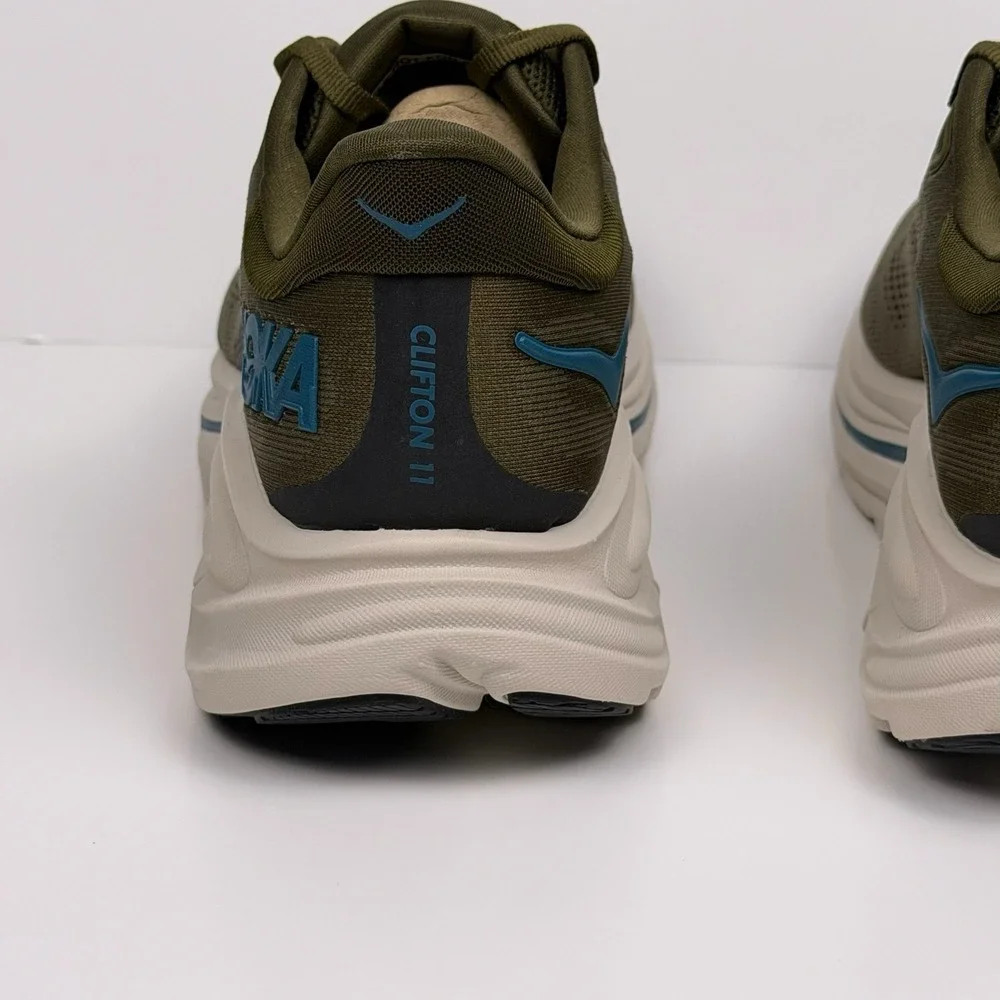 Hoka One One Clifton 11 Running Shoe Men Sz 10 Aloe Vera 1176572/AVRV Sample
